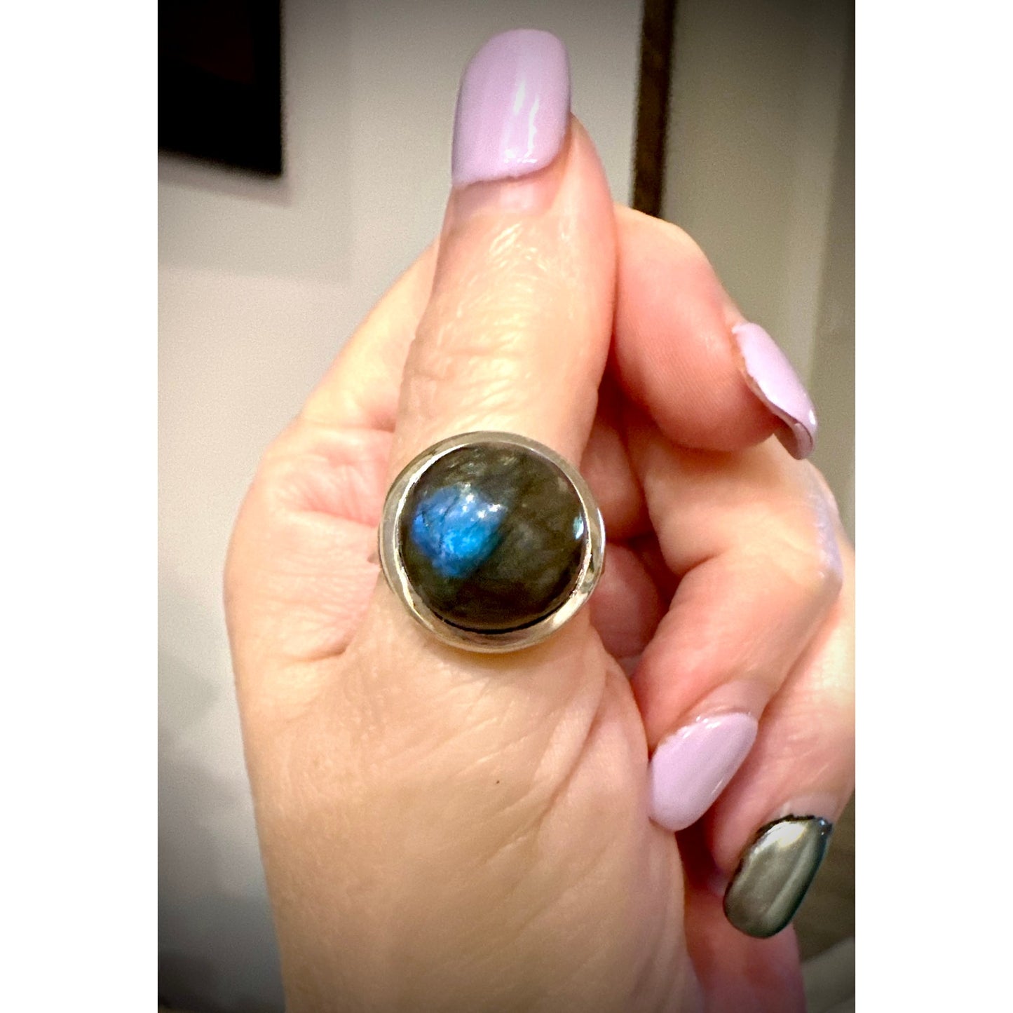 Labradorite | Sterling Silver | Round Ring | Size 7
