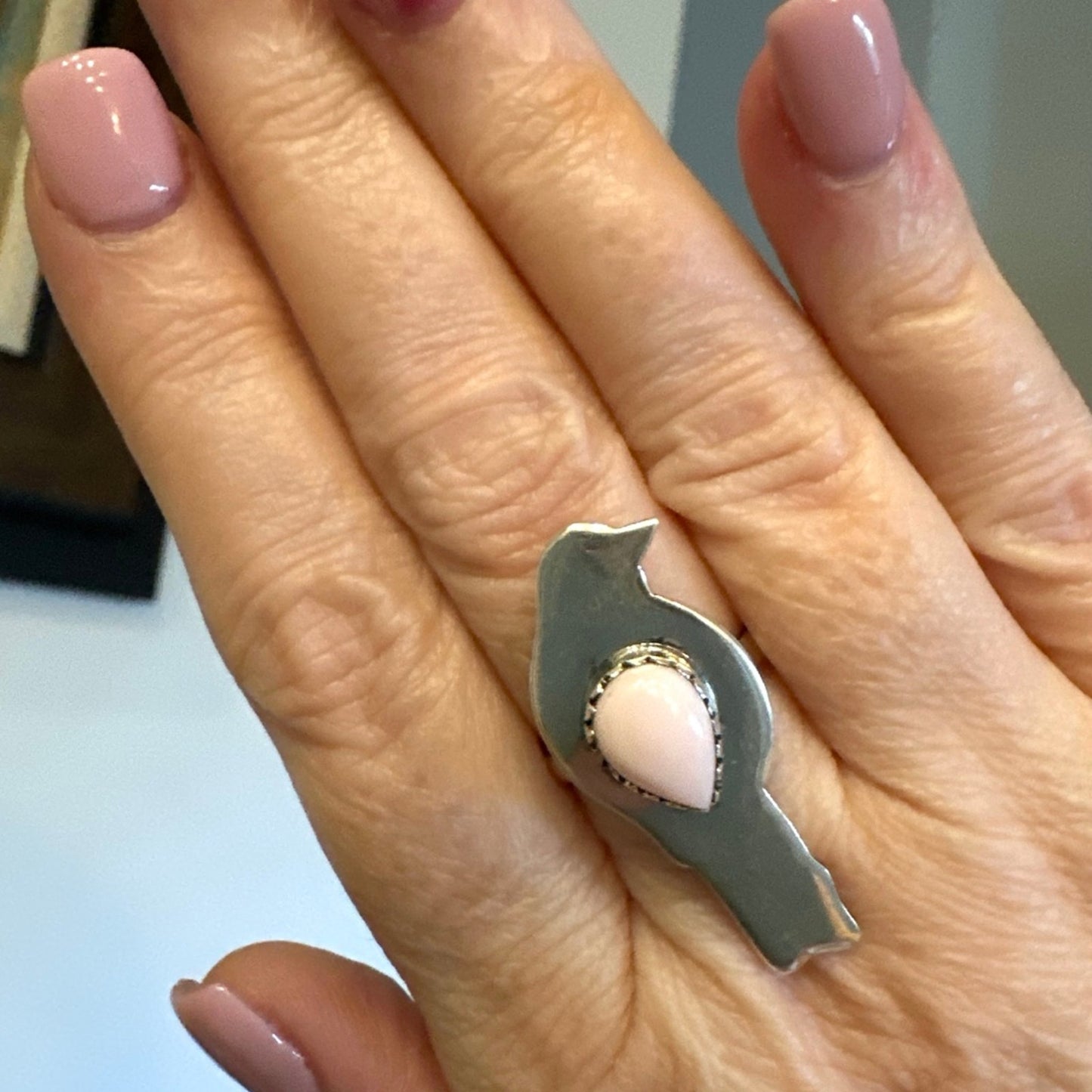 Pink Conch Bird Dove Sterling Silver southwestern Ring Size 7