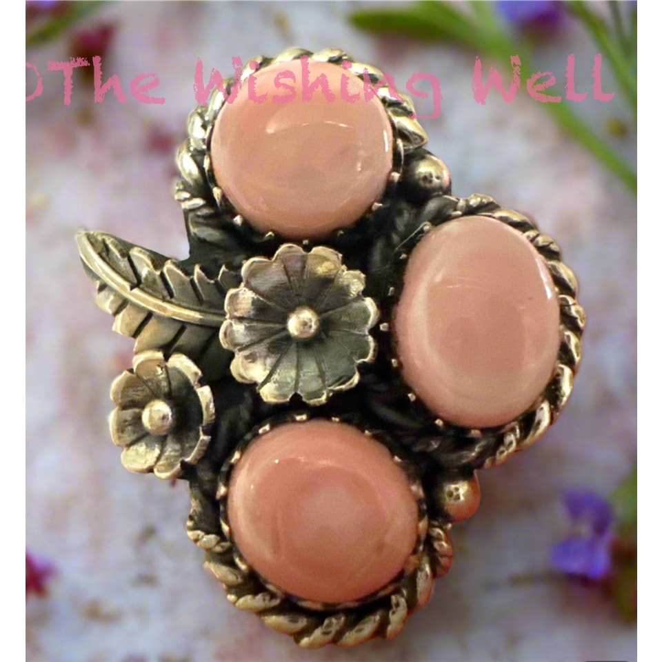 Queen Conch Pink Three Stone | Sterling Silver Ring | Size 8
