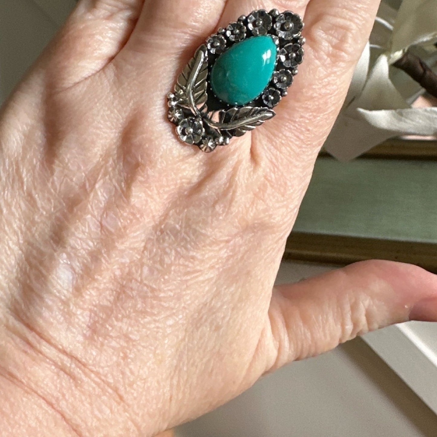 Kingman Turquoise Southwestern Leaf & Flower Ring Size 10.5