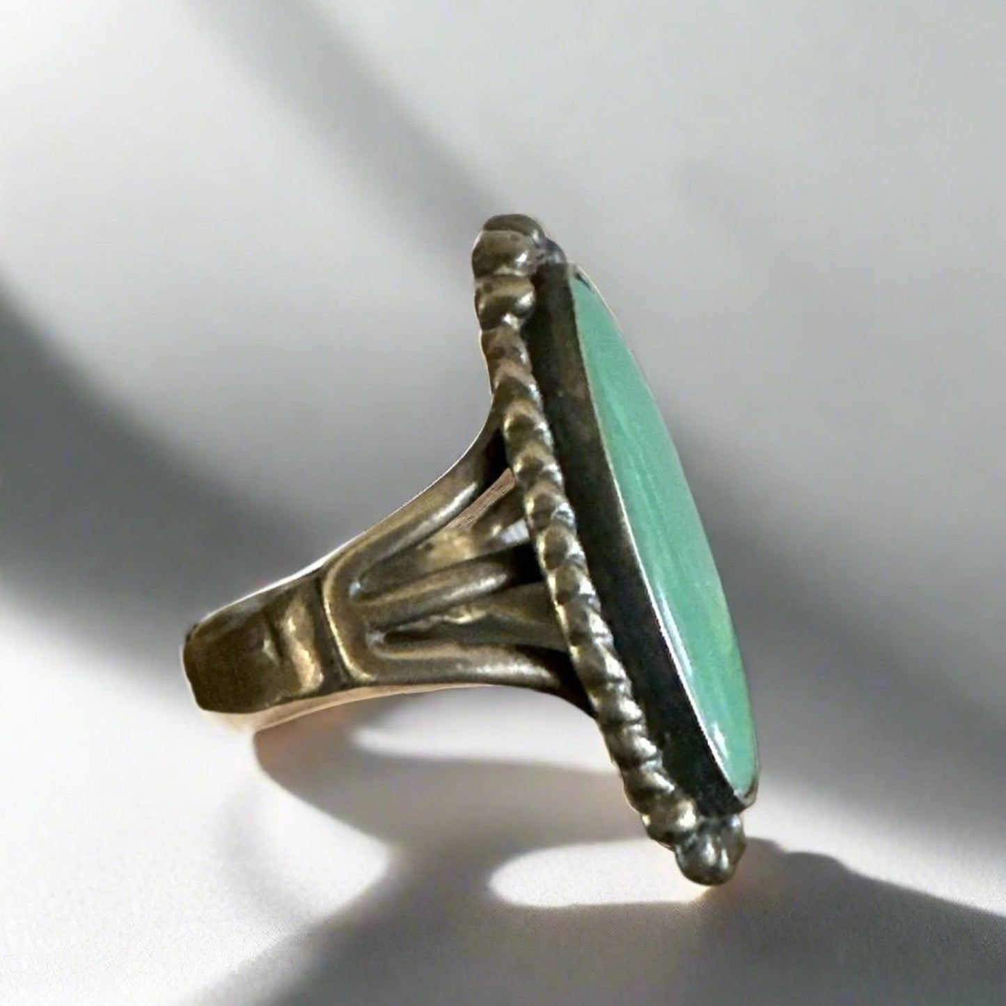 Vintage Native American Green Turquoise Ring Sterling Makers Mark 5