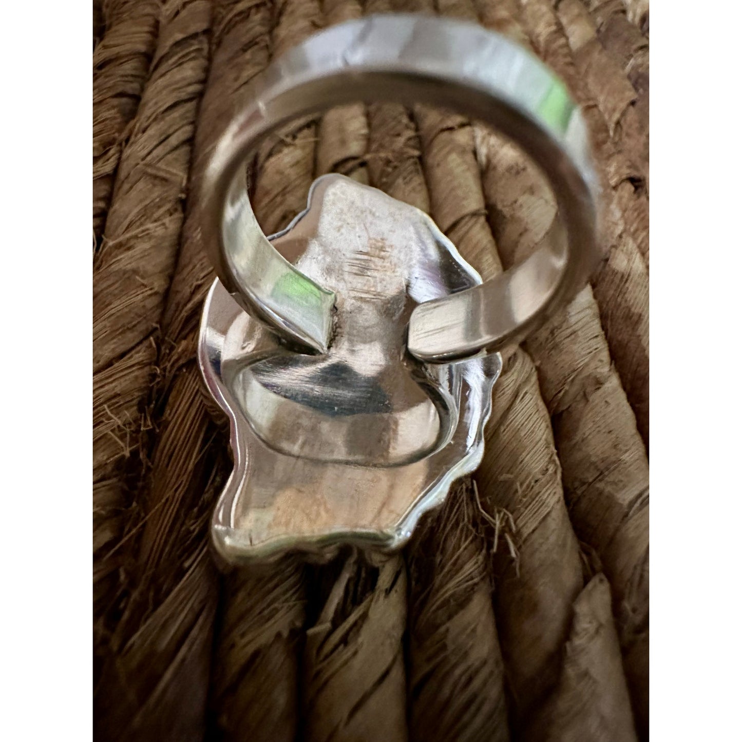 Queen Conch & Purple Spiny Oyster Cluster Half Ring Adjustable