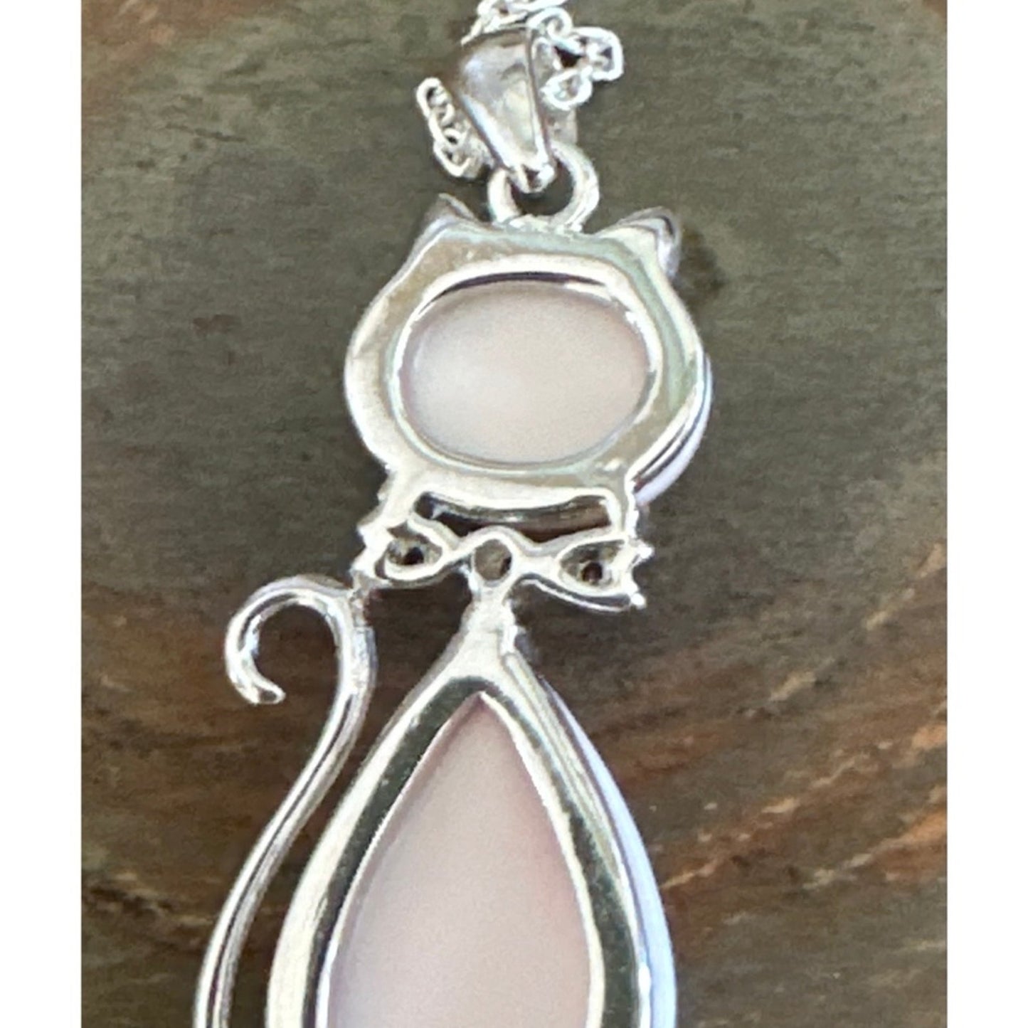 Genuine Pink Conch & CZ Cat Pendant & Free .925 Chain 16”