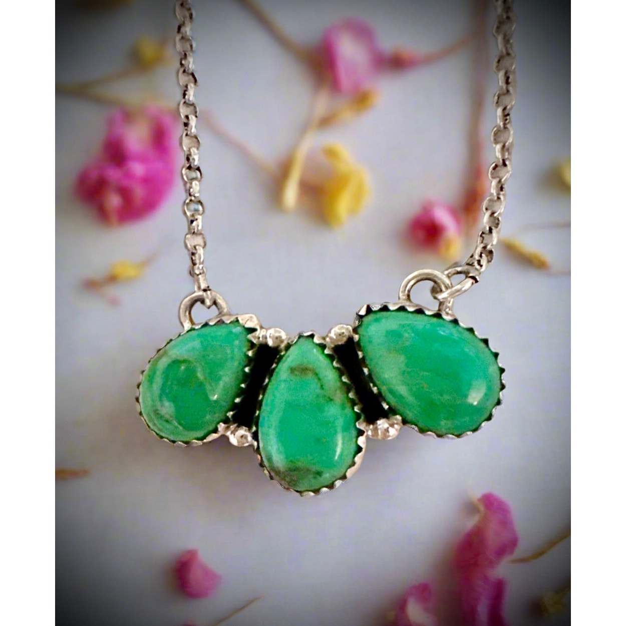 Green Mohave Turquoise Southwestern Three Stone Bar Necklace 18”