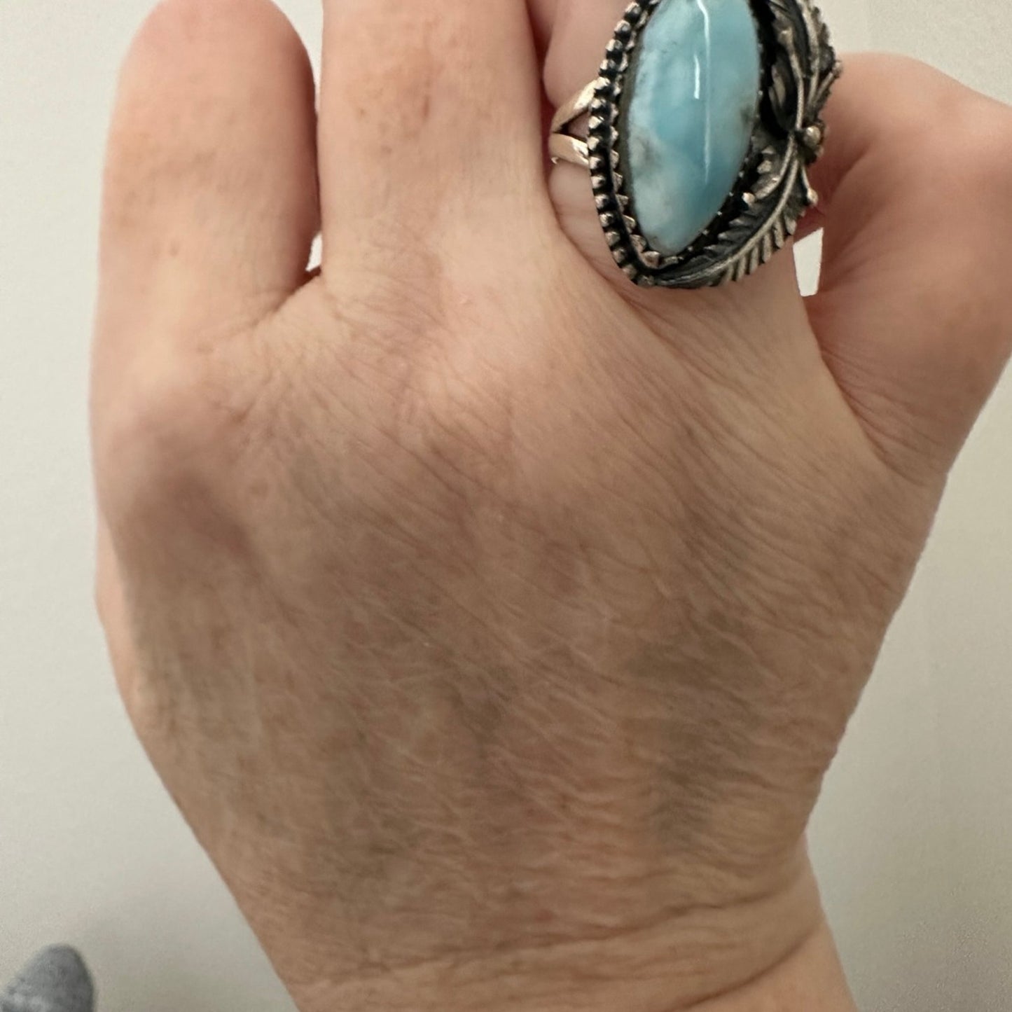Larimar .925 Sterling Silver Floral Leaf Design Ring Size 6.75