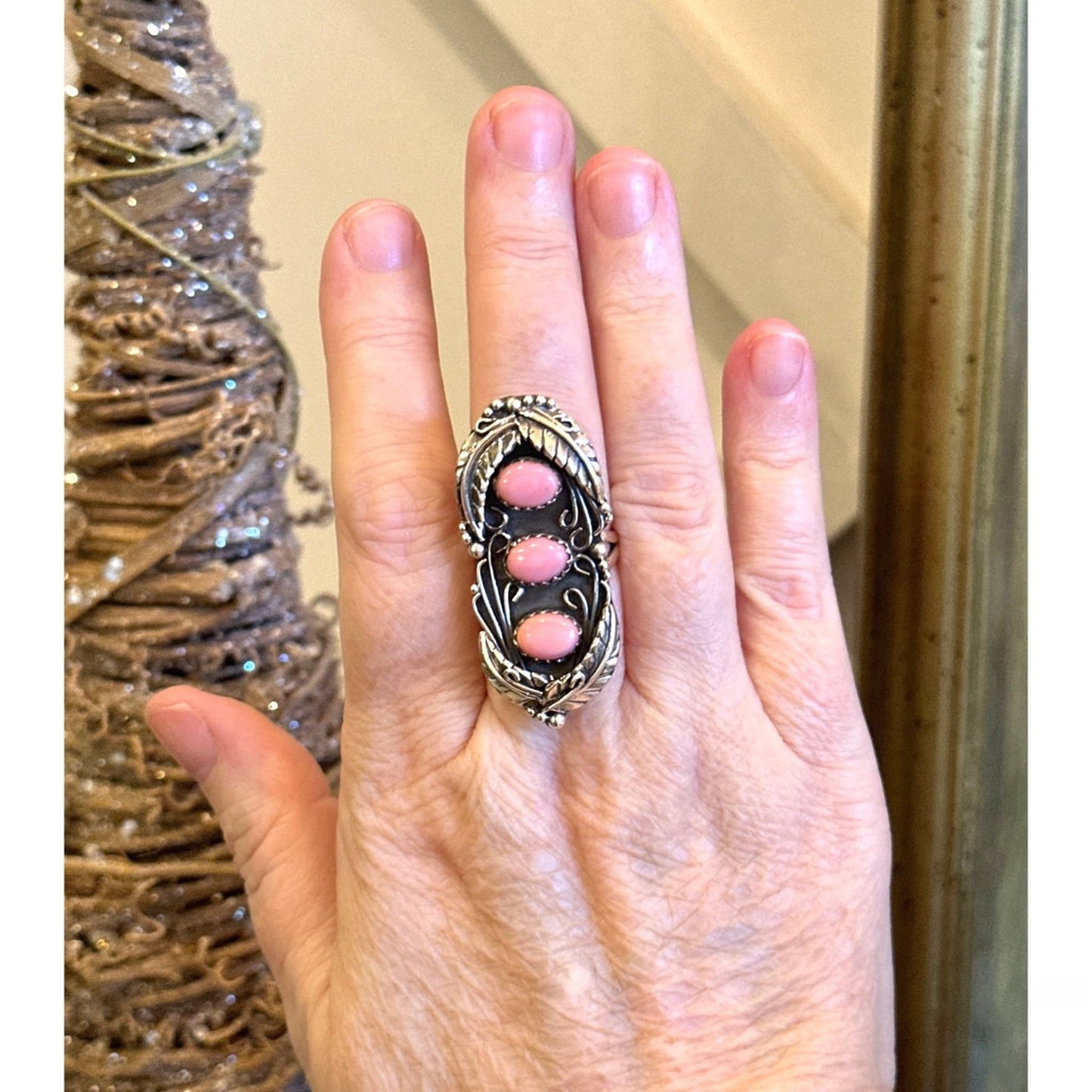 Genuine Pink Conch Leaf Design .925 Sterling Ring Size 7