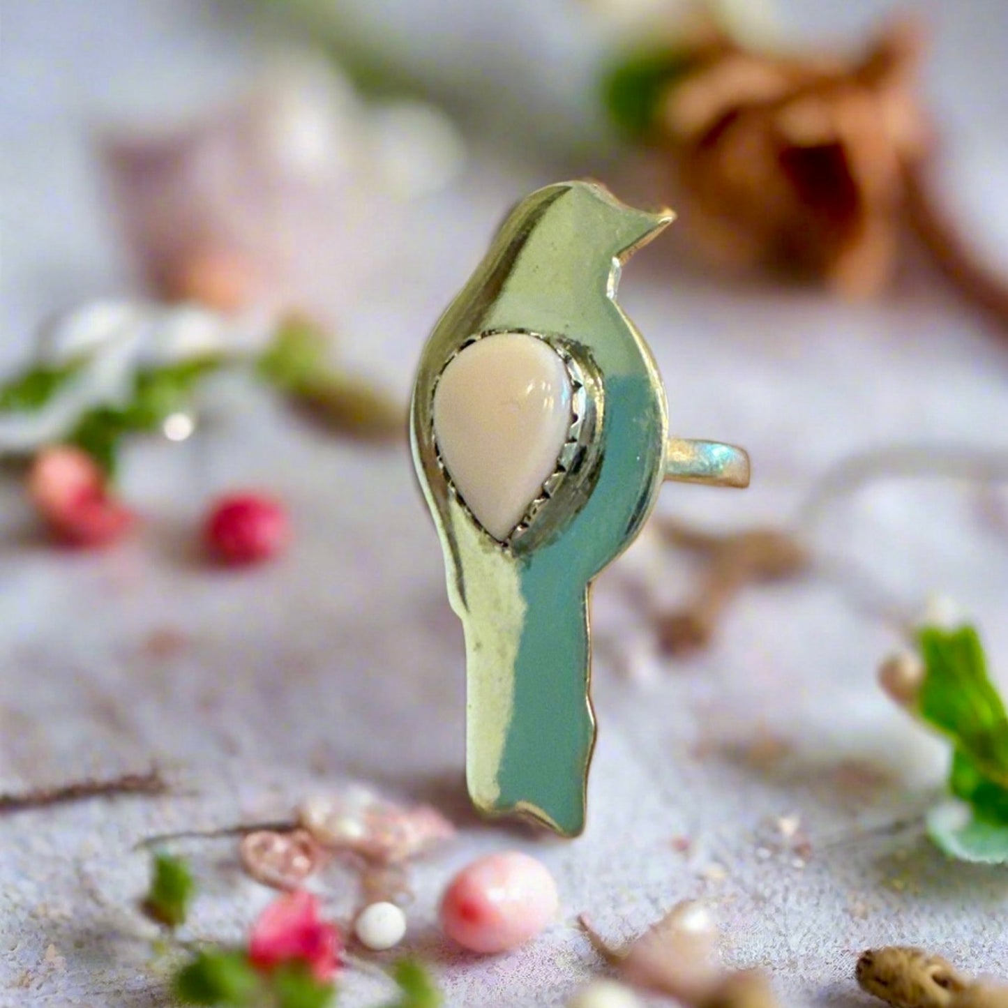 Pink Conch Bird Dove Sterling Silver southwestern Ring Size 7