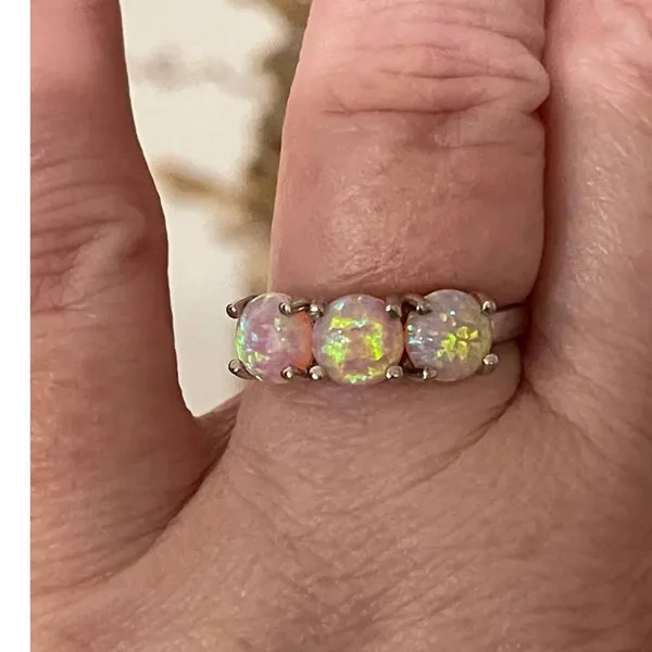 1.26 Carat Pink Opal 18k 925 Ring 7