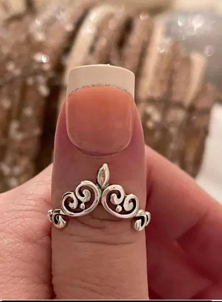 Heart Filigree Thumb Ring V Chevron Midi Band 925 Sterling Silver