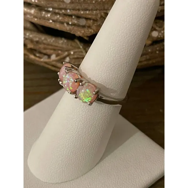 1.26 Carat Pink Opal 18k 925 Ring 7