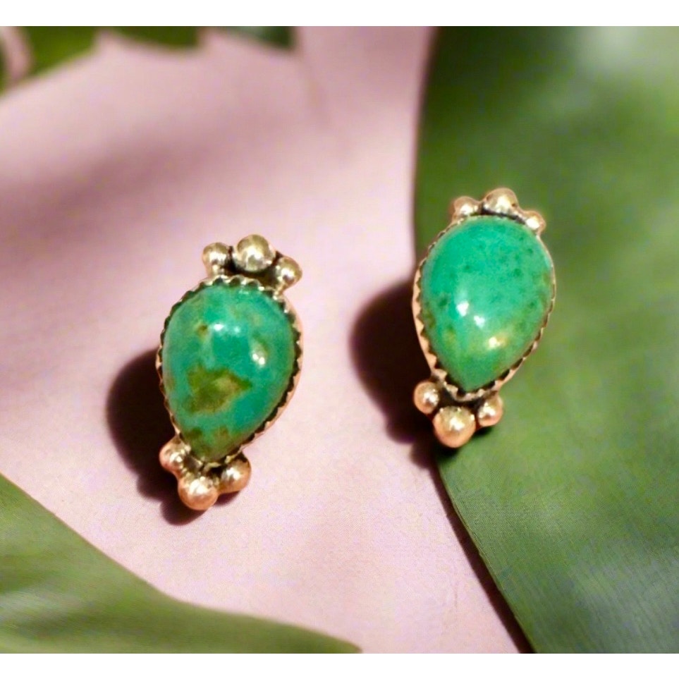 Carico LakeTurquoise Teardrop Pear Sterling Silver Stud Earrings