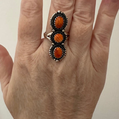 Spiny Oyster Three Stone .925 Sterling Silver Southwestern Ring Size 8.5