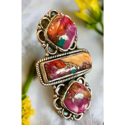 STUNNING!!! Pink Spiny oyster Three Stone Ring Adjustable 6-10