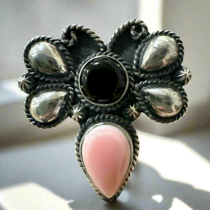 Onyx & Pink Conch Dragonfly Sterling Silver Ring Size 8.25