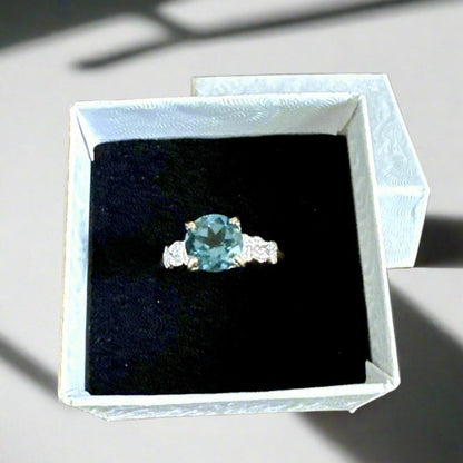 10K Solid Yellow Gold 2.36 Carat London Blue Topaz 12 Diamond Ring SZ 7.25