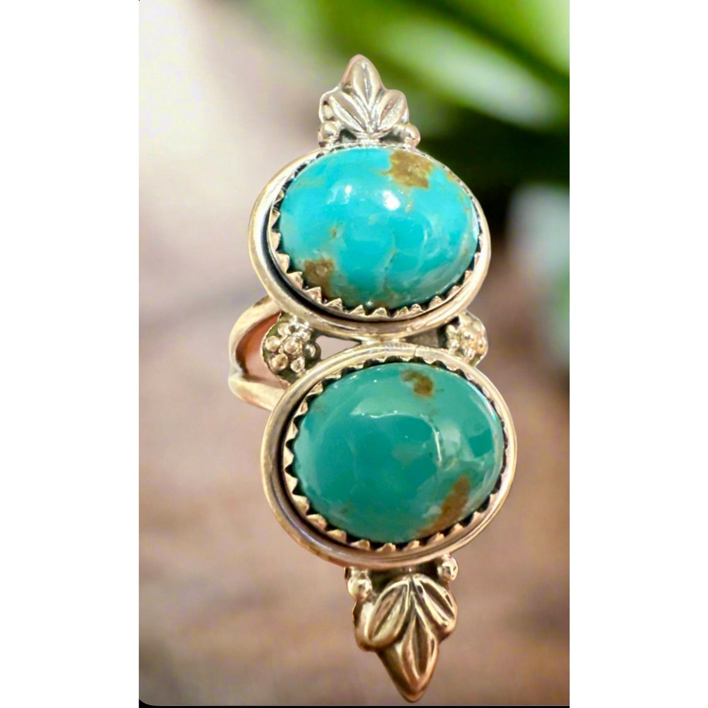Kingman Turquoise Two Stone Southwestern Ring Size 6