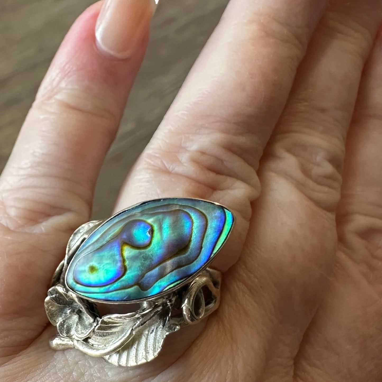 Vintage Abalone Shell ..925 Sterling Silver Ring Size 9.5