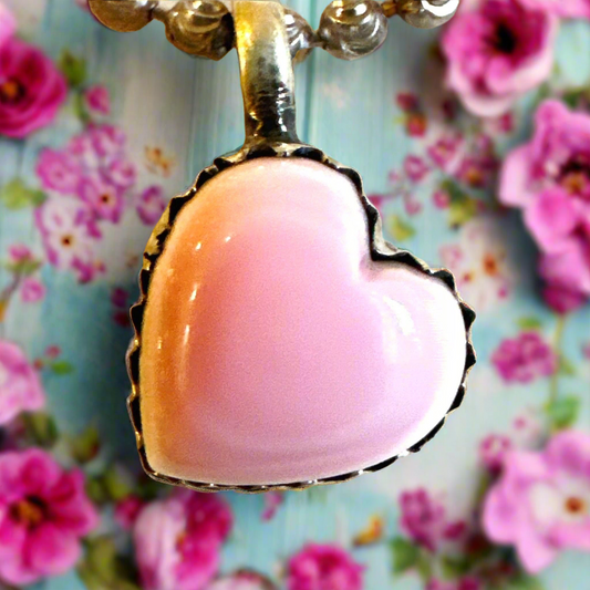 Dainty Pink Conch Heart Pendant .925 Sterling Silver Southwestern