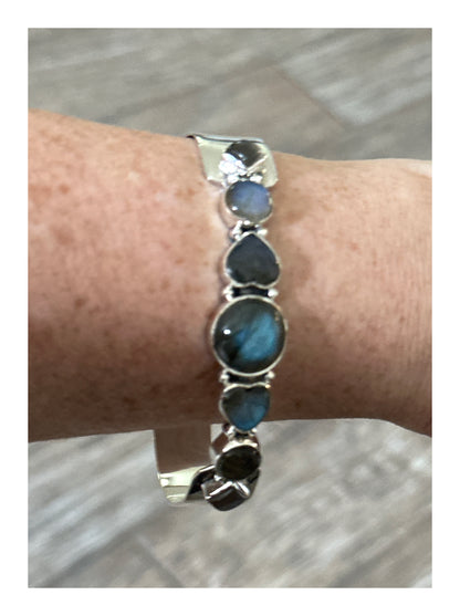 Natural Labrodorite.925 Sterling silver Adjustsble Cuff Bracelet 50 Grams