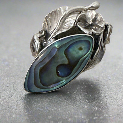 Vintage Abalone Shell ..925 Sterling Silver Ring Size 9.5