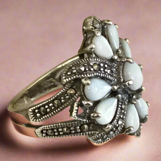 Gorgeous Marcasite & Mother of Pearl Ring Size 7.5 Vintage 8g