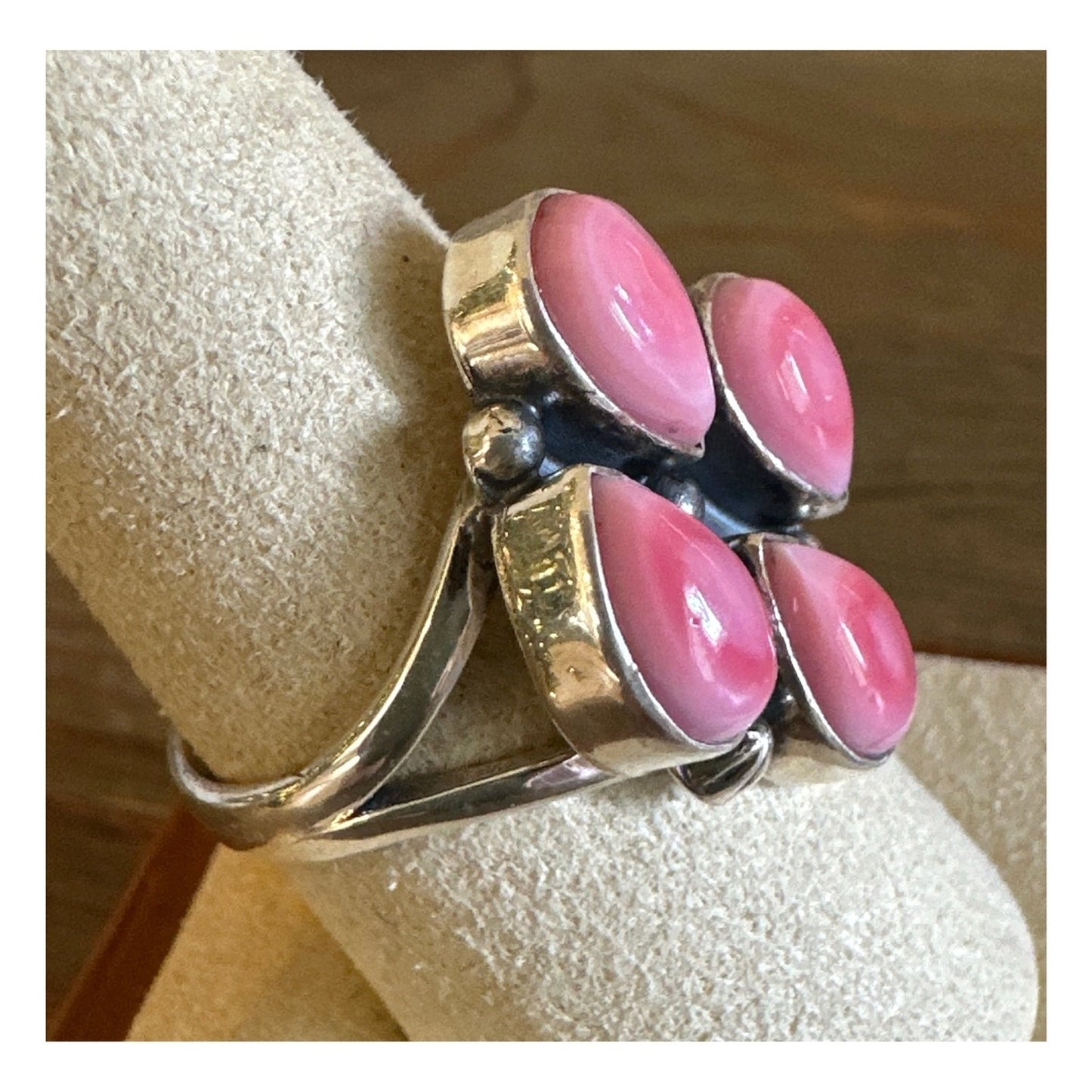 Amazing Pink Conch Southwestetn .925 Sterling Ring Size 9