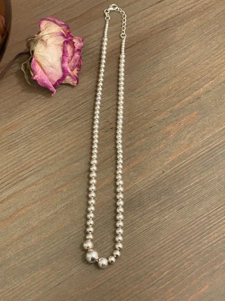 Vintage Italian Silver Ball/Bead Chain tapered 16-18"