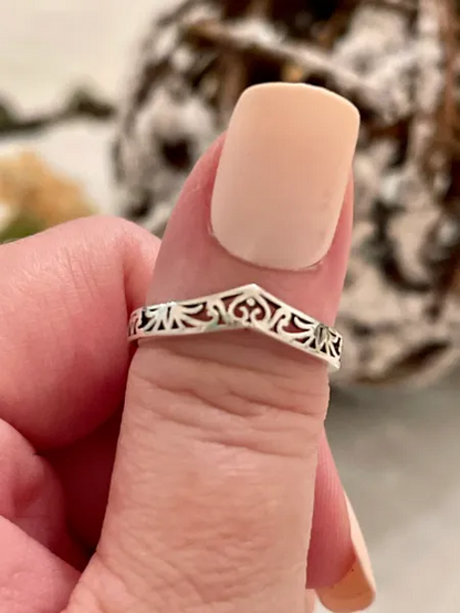Heart filagree Midi thumb V ring band Chevron Solid 95 sterling silver